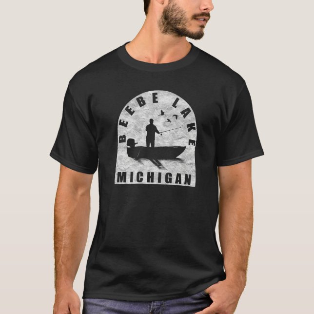 Beebe Sjö Fishing Michigan T Shirt (Framsida)