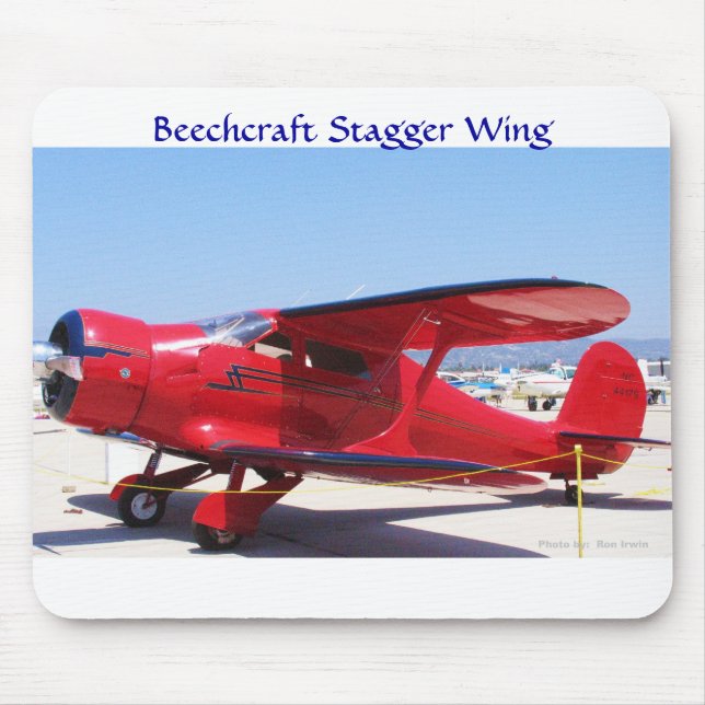 Beechcraft vacklar vingen musmatta (Framsidan)