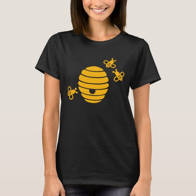 Beehive With Bees T Shirt (Framsida)