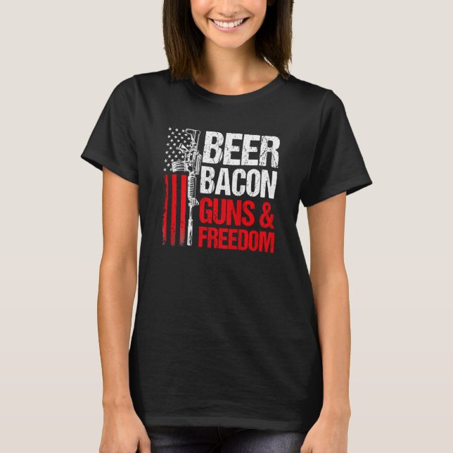 Beer Bacon Guns Freedom Us Flagga Pappa Grandpa T Shirt (Framsida)