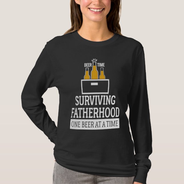 Beer Dad   Surviving Fatherhood One Beer at a Time T Shirt (Framsida)