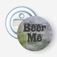 Beer mig på en Mossy-vägg
