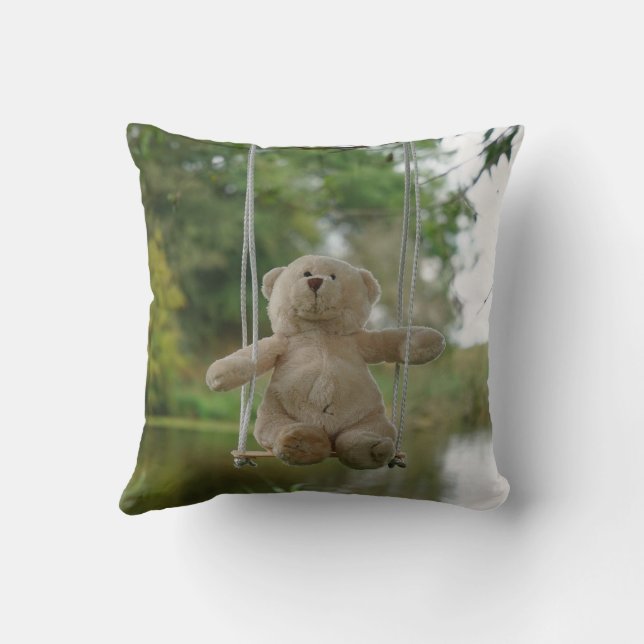 Beer op schommel vanaf de rug. kudde (Baksida)