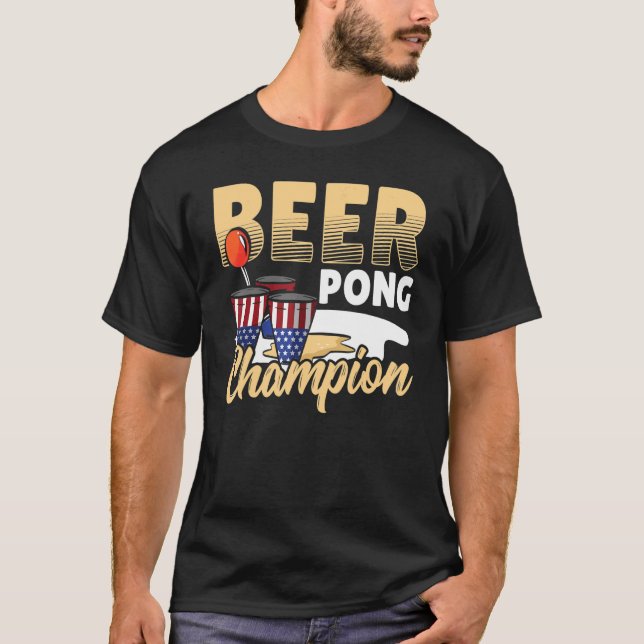 BEER PONG CHAMPION T SHIRT (Framsida)