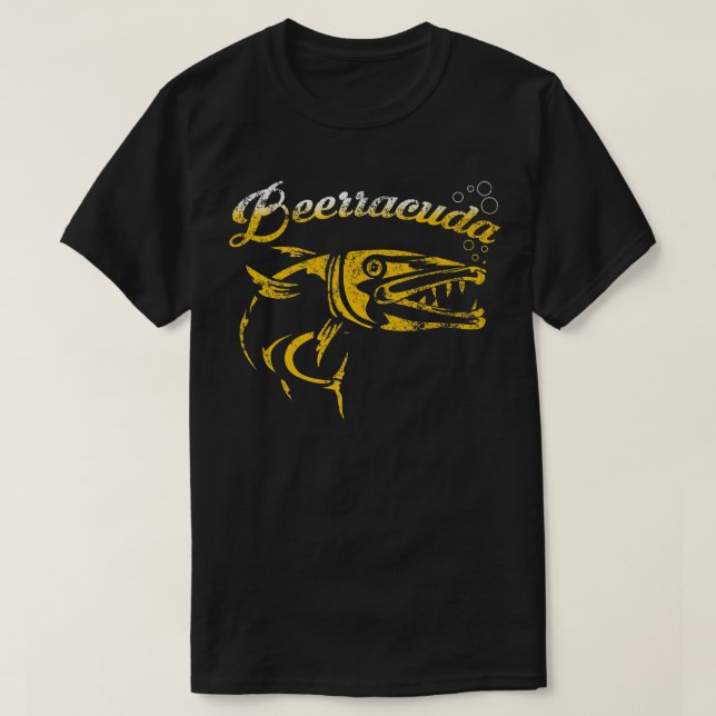 Beerracuda. Funny Barracuda Pun Drinking Beer T Shirt (Design framsida)