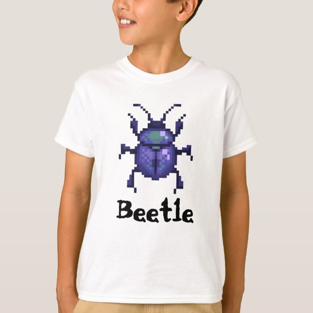 Beetle purple pixel art t shirt (Framsida)