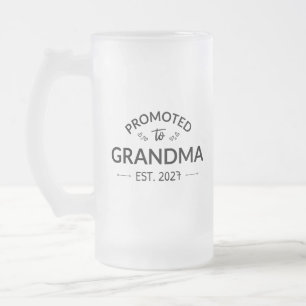 Befodrad till mormor Est 2027 Ny mormor II Frostat Ölglas