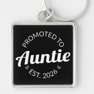 Befordrad till Auntie Est. 2026 Fyrkantig Silverfärgad Nyckelring