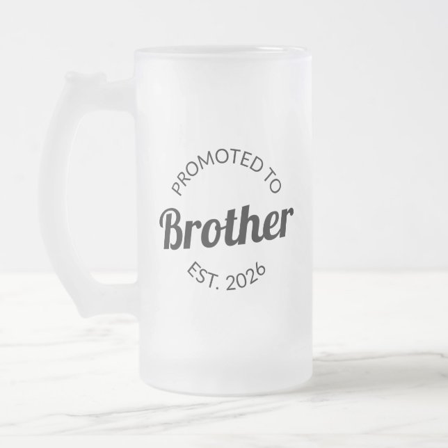 Befordrad till Brother Est. 2026 Frostat Ölglas (Vänster)