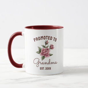 Befordrad till Grandma Vintage Blommigt Rosa ros Mugg