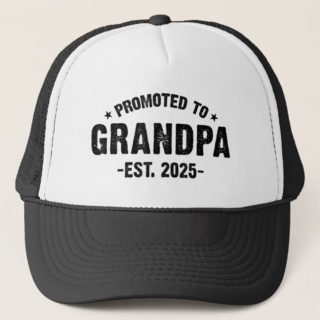 Befordrad till Grandpa 2025 Grandpa est 2025 Grand Keps (Framsida)