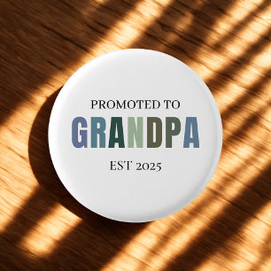 Befordrad till Grandpa EST 2025 Gift Knapp