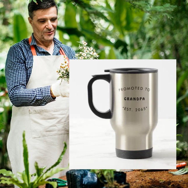 Befordrad till Grandpa Gravid-meddelande Resemugg (Skapare uppladdad)