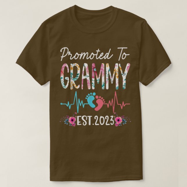Befordrad till julfesten i Grammy 2023 Mors dag T Shirt (Design framsida)
