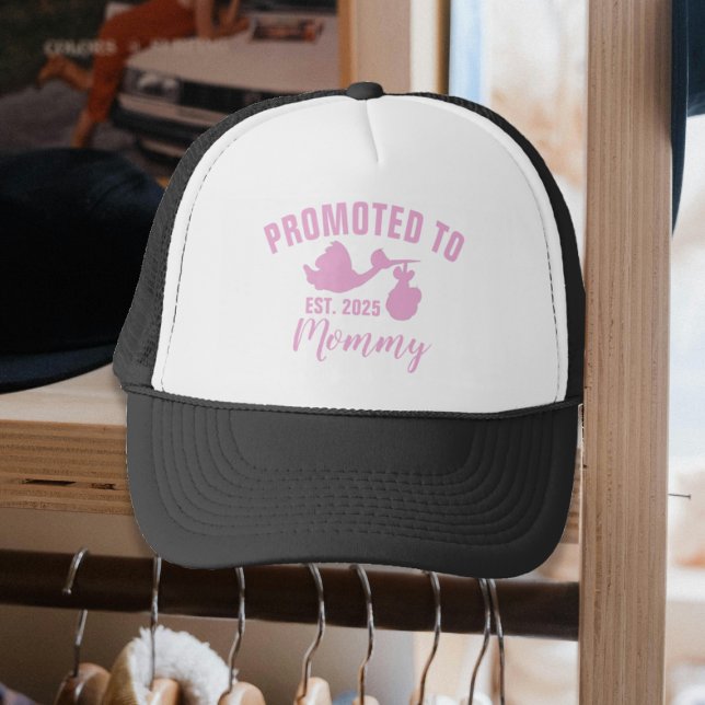 Befordrad till Mamma Est Year Girl Gender Reveal Keps (Skapare uppladdad)