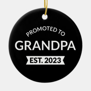Befordrad till morfar Est. 2023 II Julgransprydnad Keramik