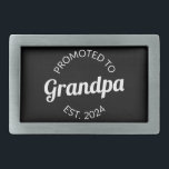 Befordrad till morfar Est. 2024<br><div class="desc">Coolans utformning, perfekt för nya farfar. Fantastisk är väg att tillkännage en gravid till pappa! "Främjad till morfar est 2024" citat i roligten för varje man som redan kärlekar sina barnbarn. Ge till far på Fars dag eller köp den här konsten om du är världens bästa farfar! Underbar gåva till...</div>