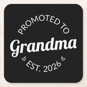 Befordrad till mormor Est. 2026 Underlägg Papper Kvadrat