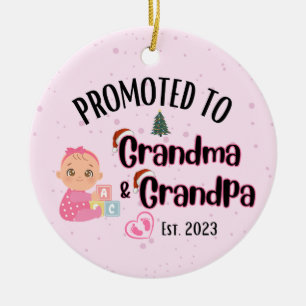 Befordrad till mormor&farfar - Flicka Julafton Julgransprydnad Keramik