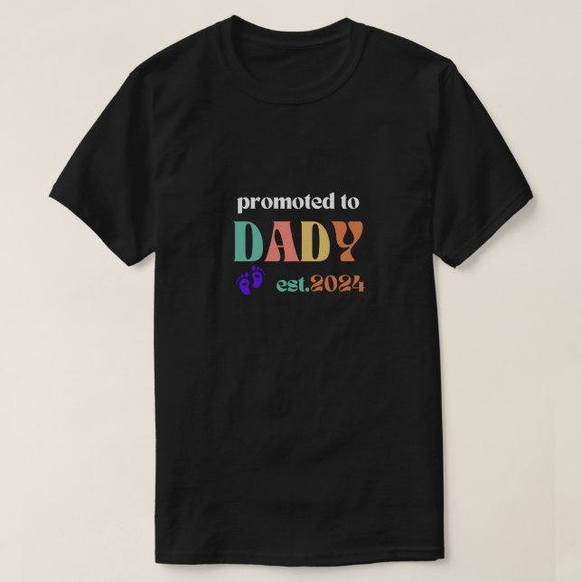 befordrad till pappa 2024-skjorta t shirt (Design framsida)