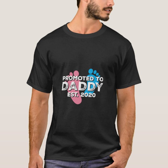 Befordrad till pappa Est 2020 Shirt New Pappa Gift T Shirt (Framsida)