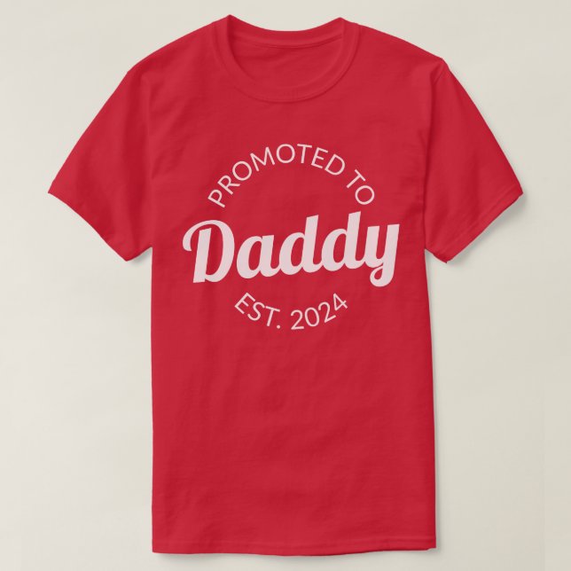 Befordrad till pappa Est 2024 I T Shirt (Design framsida)