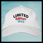 Begränsad Edition 1943 eller Birth Year, Funny Ret Broderad Keps<br><div class="desc">Begränsada upplagan - Lustigt Retro Embroied Baseball Cap - Hat, 1943 eller Ditt födelseår. Många Färg att välja mellan. Unik vintage-retro-födelsedagspresent till gammal man. Lätt att ändra år eller text. Provlocket är vitt - Embrodery färger är svart, röd och blå - bäst på ljusa färger. Alla Höger förbehållna © 2023...</div>