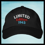 Begränsad Edition 1943 eller Year, Black, vintage  Broderad Keps<br><div class="desc">Begränsada upplagan: Skämt med Bastieball Cap - Hat, 1943 eller Ditt födelsedag. Provet är svart, men många Färger att välja mellan. Unik födelsedagspresent till en gammal vintage. Lätt att ändra år eller text. Embrodery färger är White, Red och Light Blue - bäst på mörk färg. Alla Höger förbehållna © 2023...</div>