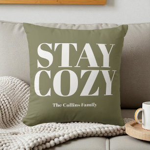Behåll Helgdag för Mysigt Grönt Festive White Typo Kudde