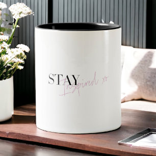 Behåll inspirerat inspirerande, positivt meddeland Två-Tonad mugg