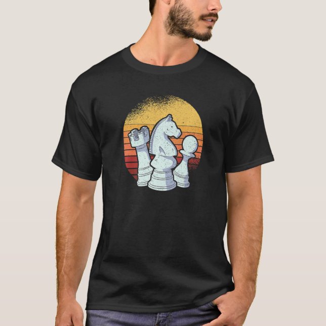 Behåll spärrkontrollkamrat Chess Player Grandmaste T Shirt (Framsida)