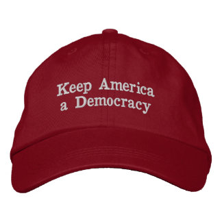 Behålla America a Democracy Red Hat Broderad Keps