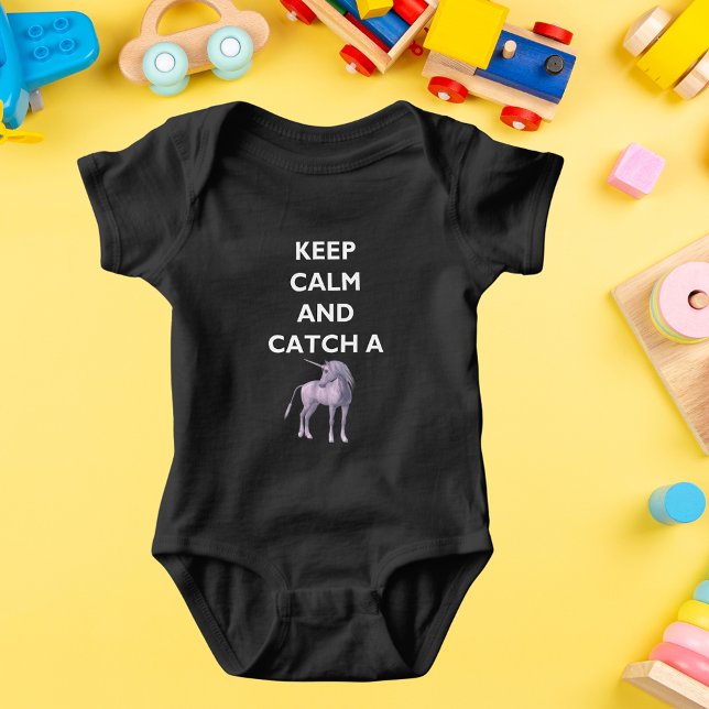 Behålla Lugn & Lila Unicorn Baby Mörk Bodykostym T-shirt (Keep Calm & Purple Unicorn Baby Dark Bodysuit)