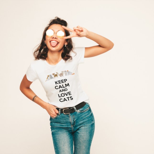 Behålla Lugn och Kärlek Cats T Shirt (Skapare uppladdad)