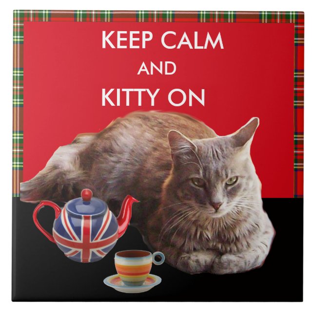 BEHÅLLA LUGN OCH KATTUNGE PÅ ,RED TARTAN CAT TEA P KAKELPLATTA (Framsidan)