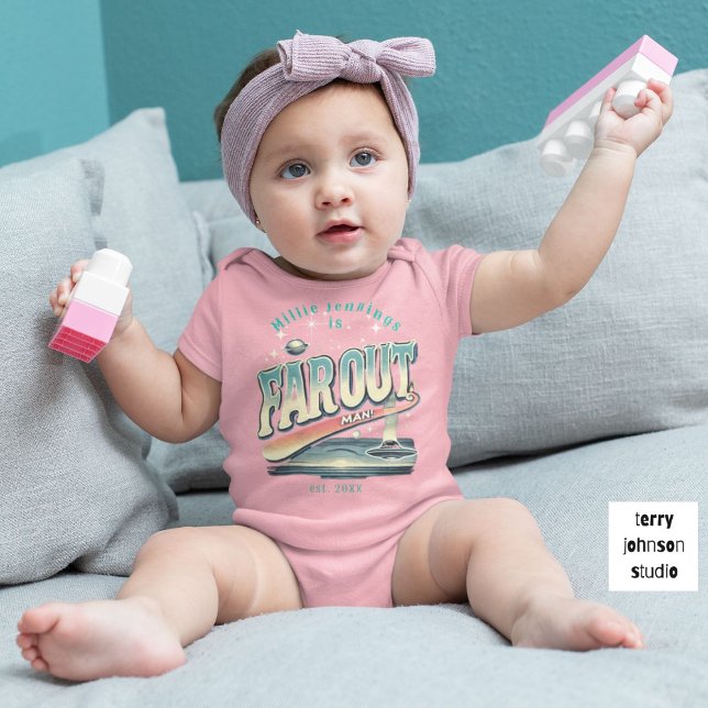 Behålla på Truckin Rosa i Retro 60- Personligen T Shirt (Skapare uppladdad)
