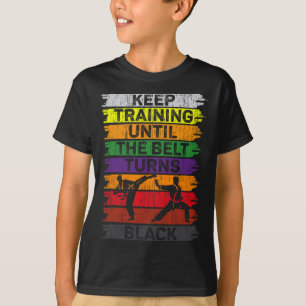 Behålla till Bälte-turerna av Black Karate Bo T Shirt