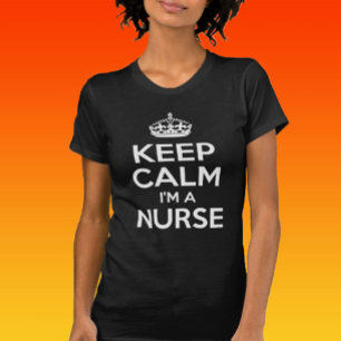 Behållalugn mig förmiddag en sjuksköterska t-shirt