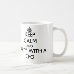 Behållalugn och party med en Cfo Kaffemugg