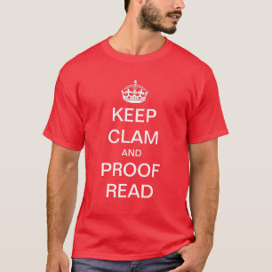 Behållalugn och preparerar den lästa skjortan t-shirt