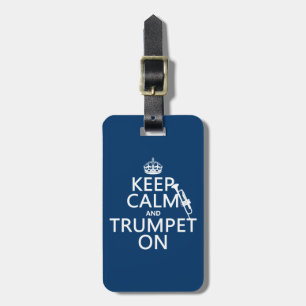 Behållalugn och trumpet på (någon bakgrundsfärg) bagagebricka
