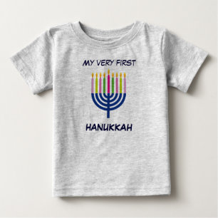 Behandla som ett barn första Hanukkah T Shirt