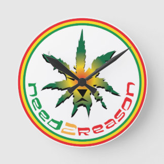 Behöver2Orsak Speciell utgåva Rund Klocka