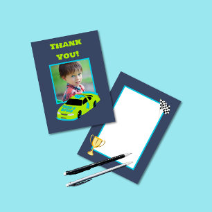 Behöver 4 Speed Race Car Pojkar 4-års födelsedagsf Tack Kort