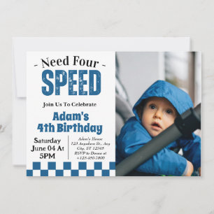 Behöver Four Speed Pojke 4-års Födelsedagsfest Fot Inbjudningar