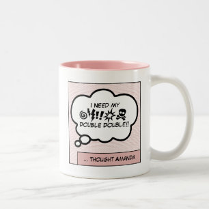 Behöver mitt kaffe två-tonkaffe Mugg