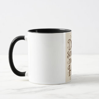 "Behöver någon en hug" Elf Combo Mugg? Mugg