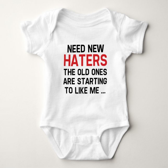 Behöver nya kläckerier t shirt (Framsida)