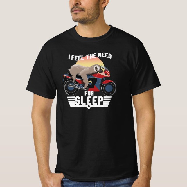 Behovet av viloläge | Funny Sloth T-Shirt (Framsida)