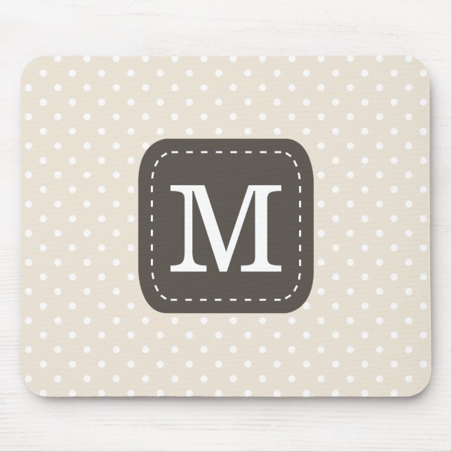 Beig polka dotsmönster med personligmonogramen musmatta (Framsidan)